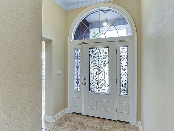 4th image of 6413 Lake Charlene Ln