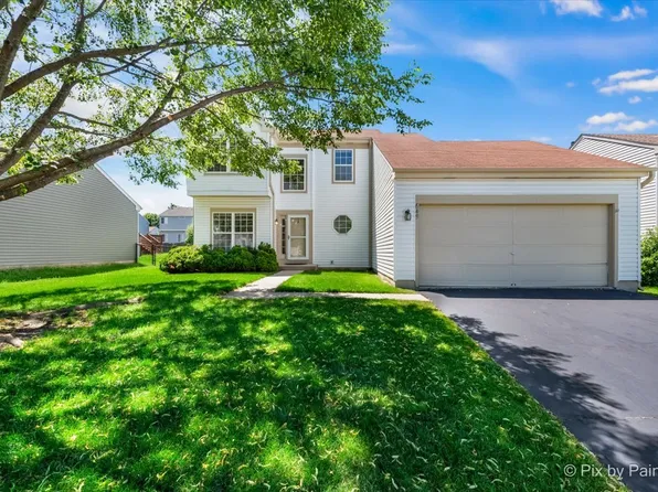 649 Joseph St, Lake In The Hills, IL 60156