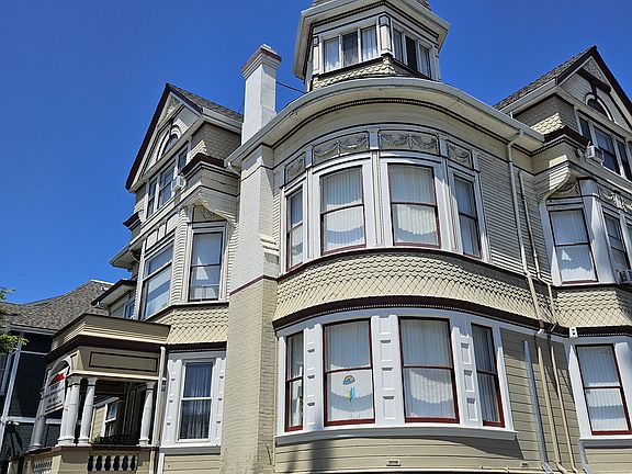 2nd image of 295 E San Fernando St #11