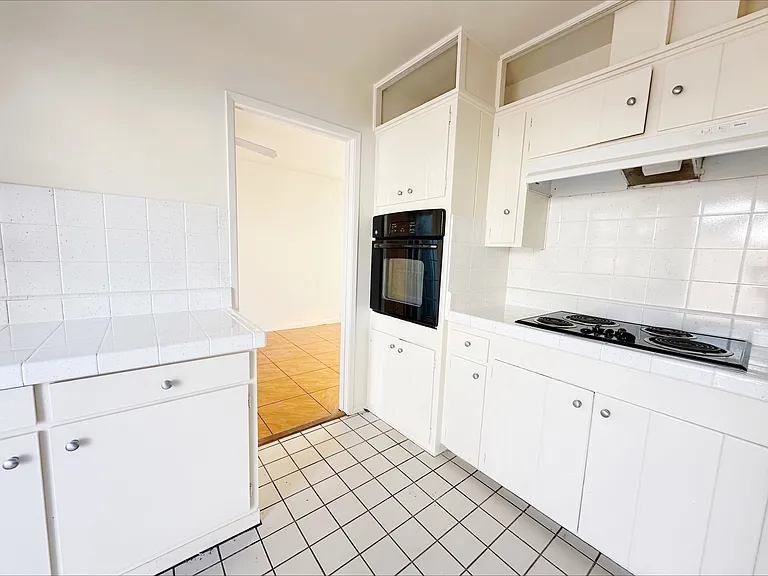 4650 Mount Longs Dr — Photo 9