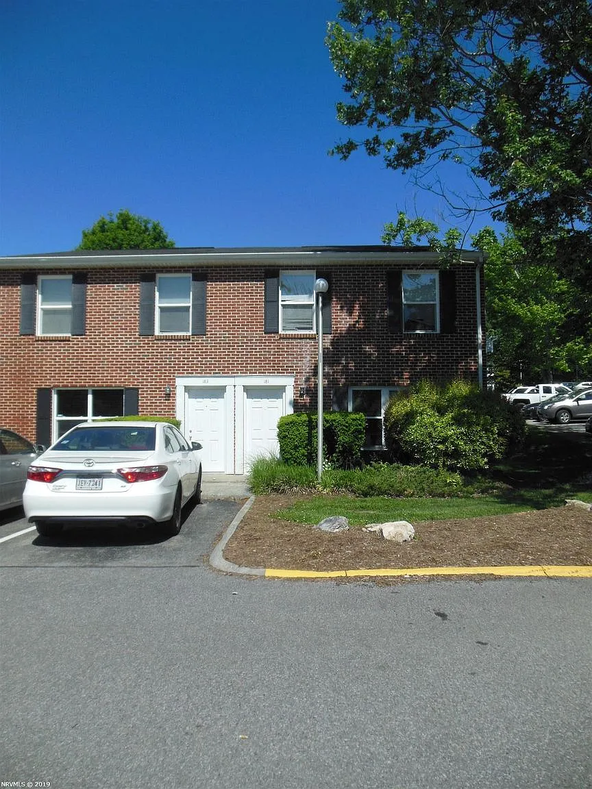 181 Clover Valley Cir photo 1