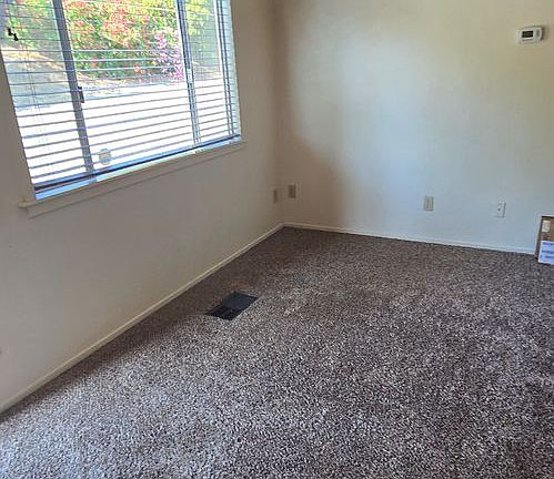 3rd image of 2436 Casa Blanca Ct #B