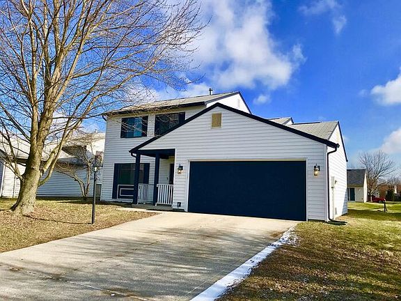 3rd image of 3935 Truro Ct