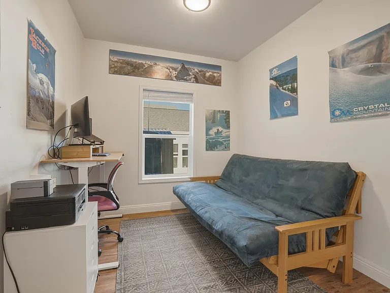 115 Brooklyn Cir — Photo 13