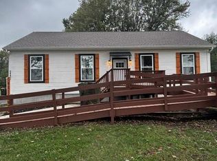 24431 139th St, Leavenworth, KS 66048