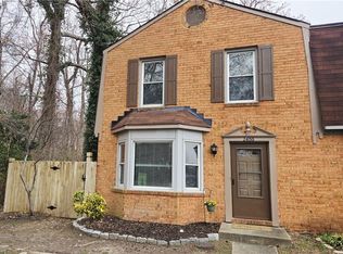 2400 Julie Ct, Virginia Beach, VA 23454