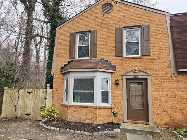 2400 Julie Ct, Virginia Beach, VA 23454