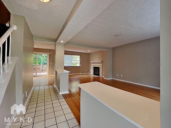 4th image of 4403 Honeywood Ct