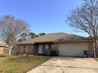 2002 Lincolnshire Blvd, Ridgeland, MS 39157