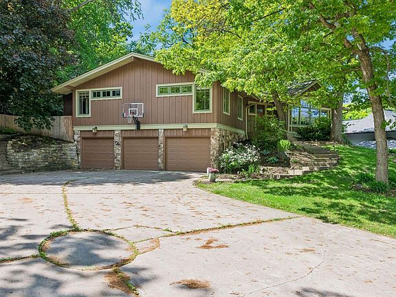 2nd image of 6201 Scotia Dr