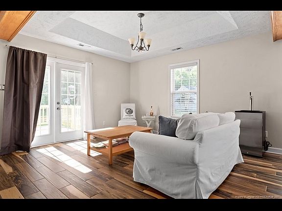2nd image of 5805 Sunningdale Ln