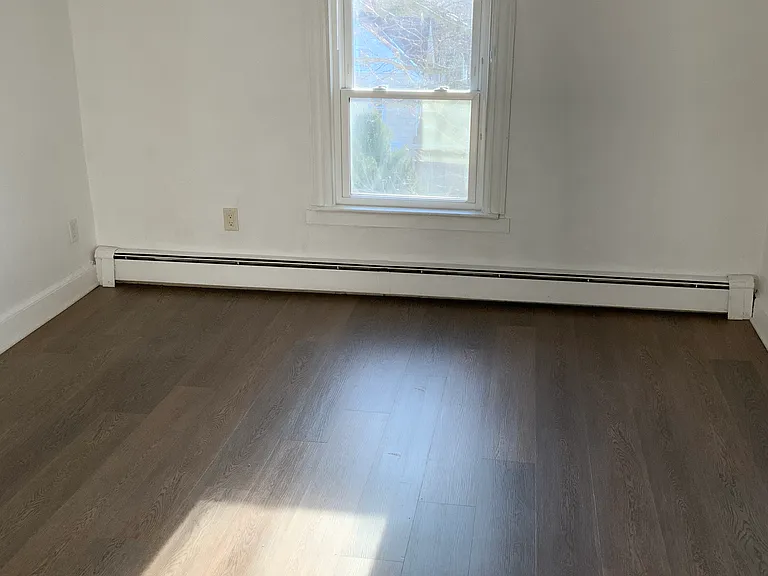 50 Hillside Ave #3 — Photo 5