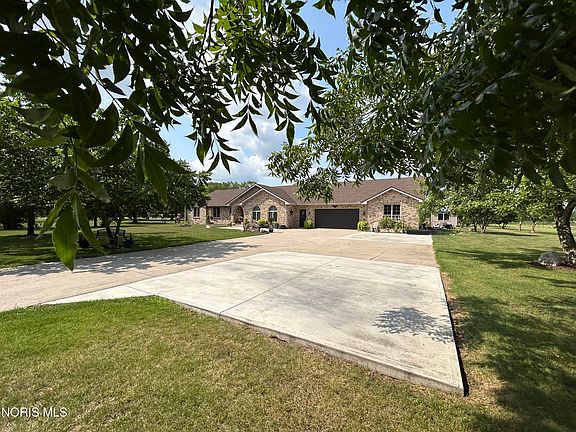 2nd image of 11801 Road 132