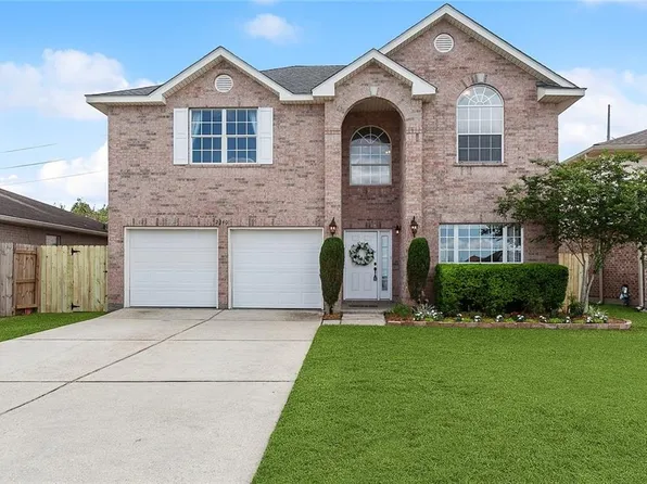 2340 S Parc Green St, Harvey, LA 70058
