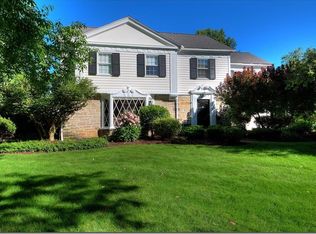 23399 Laureldale Rd, Shaker Heights, OH 44122