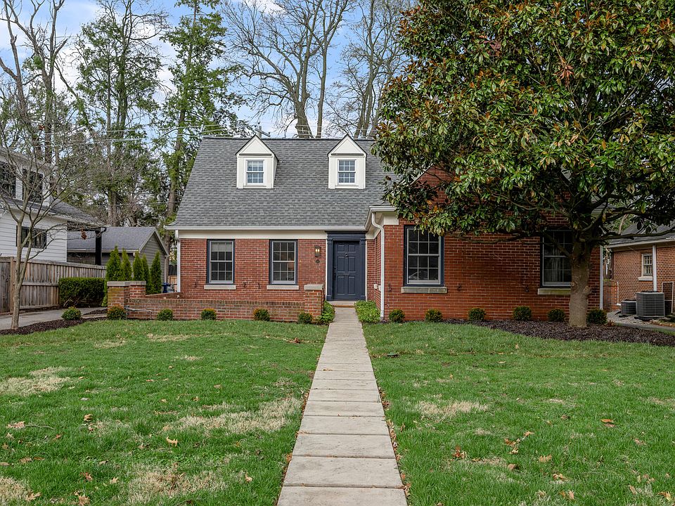 1st image of 211 Chenault Rd