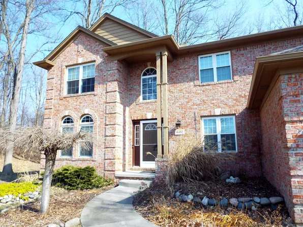 4492 Chloe Ct, Waterford, MI 48329