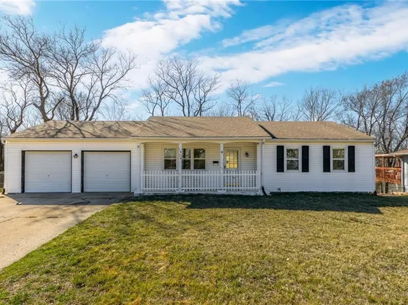 1924 S 32nd St, Kansas City, KS 66106