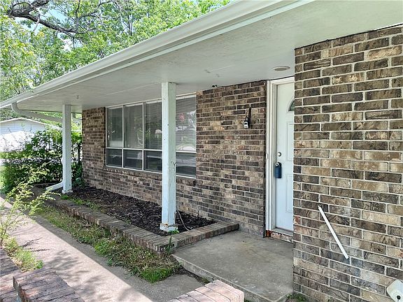 3rd image of 1607 McRay Ave