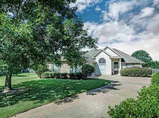 106 Essex Ct, Madison, MS 39110