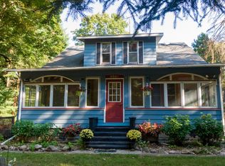 8661 Elm Valley Rd, Union Pier, MI 49129