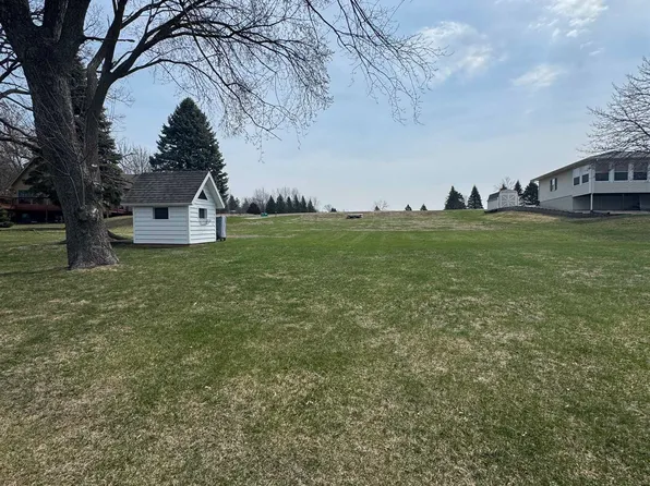 L30 Oakwood Ave, Markesan, WI 53946