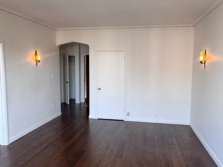3055 Scott St #206 — Photo 2