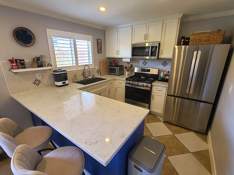 50 Mariner Green Dr — Photo 5
