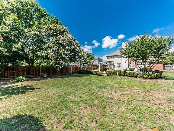 4th image of 5308 Valleydale Dr