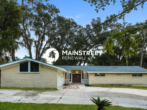 2273 Holly Leaf Ln, Orange Park, FL 32073