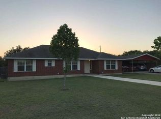 245 County Road 1643, Moore, TX 78057