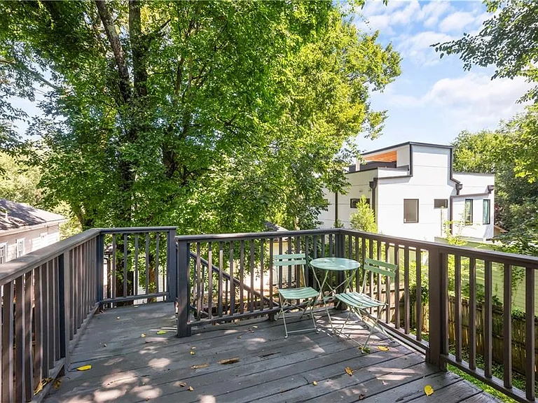 538 Winton Ter NE #A — Photo 15