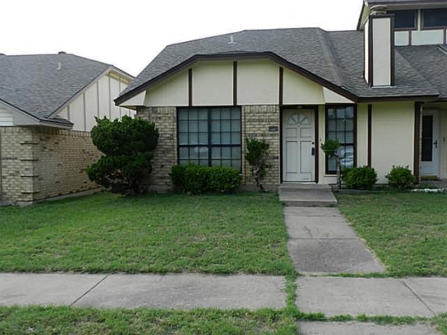 1st image of 225 Hood Dr