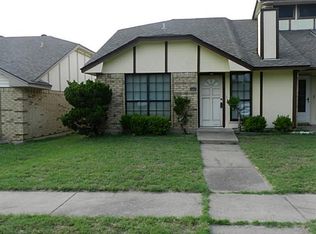 225 Hood Dr, Cedar Hill, TX 75104
