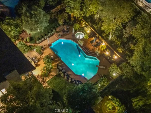 25407 Cariz Dr, Santa Clarita, CA 91355
