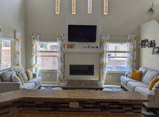 5843 Mafraq Ave NW, Albuquerque, NM 87114