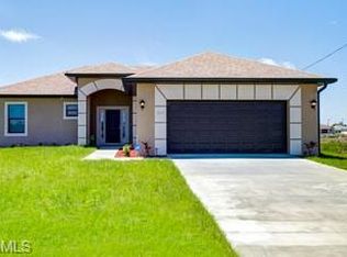 727 Spaulding Ter, Lehigh Acres, FL 33974