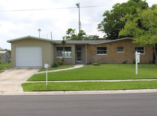 960 Garden Rd, Merritt Island, FL 32952