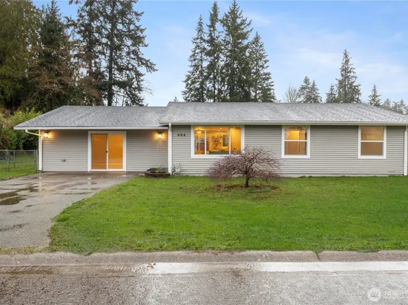 604 NE Valley Oak Drive, Bremerton, WA 98311