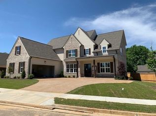 1297 Belfair Dr, Collierville, TN 38017