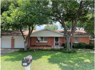 202 N 5th St, Midlothian, TX 76065