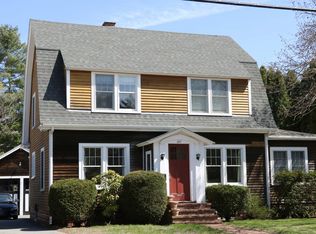 677 Ocean Ave, Portland, ME 04103