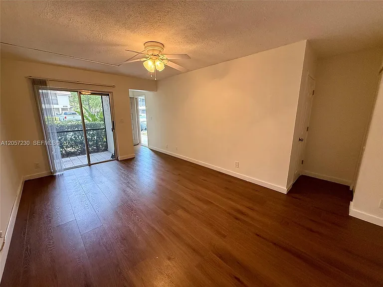 114 Gardens Dr #104 — Photo 4