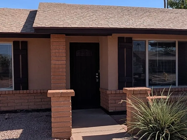 2431 W Plata Ave — Photo 4