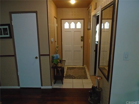 4th image of 11390 Kagel Canyon St
