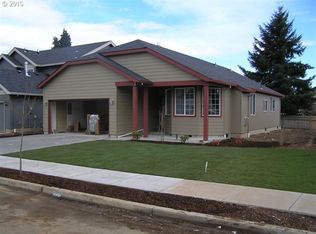 52156 SE Sauer Ct, Scappoose, OR 97056