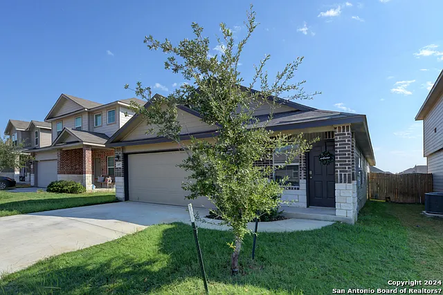 197 Middle Green Loop — Photo 2