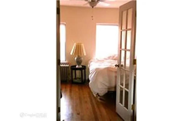 Rented by Douglas Elliman | media 20