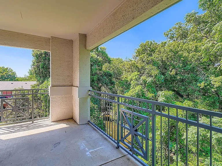 Rise Highland Park — Photo 85