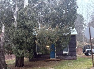 7197 Barkersville Rd, Middle Grove, NY 12850